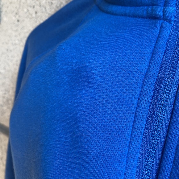 Canucks Hoody by Levelwear - Picture 10 of 13